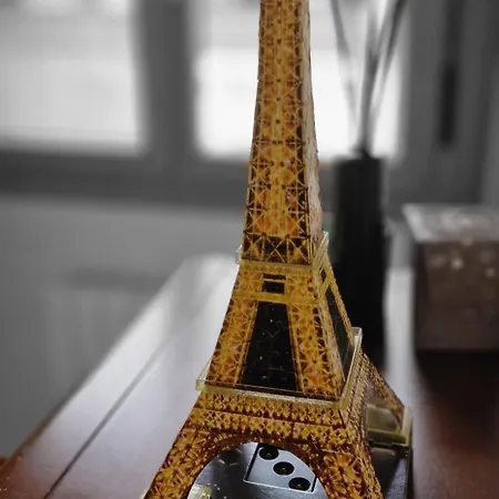 Apartament Artilleria 10 - 2 Hab 2 Banos, Con Garaje Y Wifi - Vut-3845-as