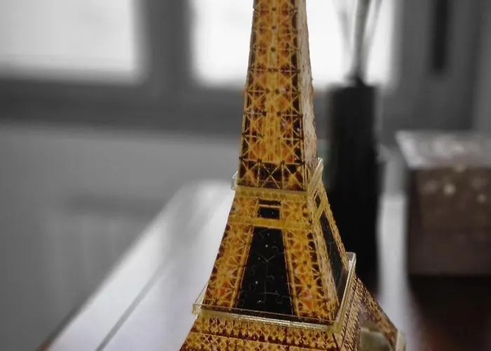 דירה Artilleria 10 - 2 Hab 2 Banos, Con Garaje Y Wifi - Vut-3845-as